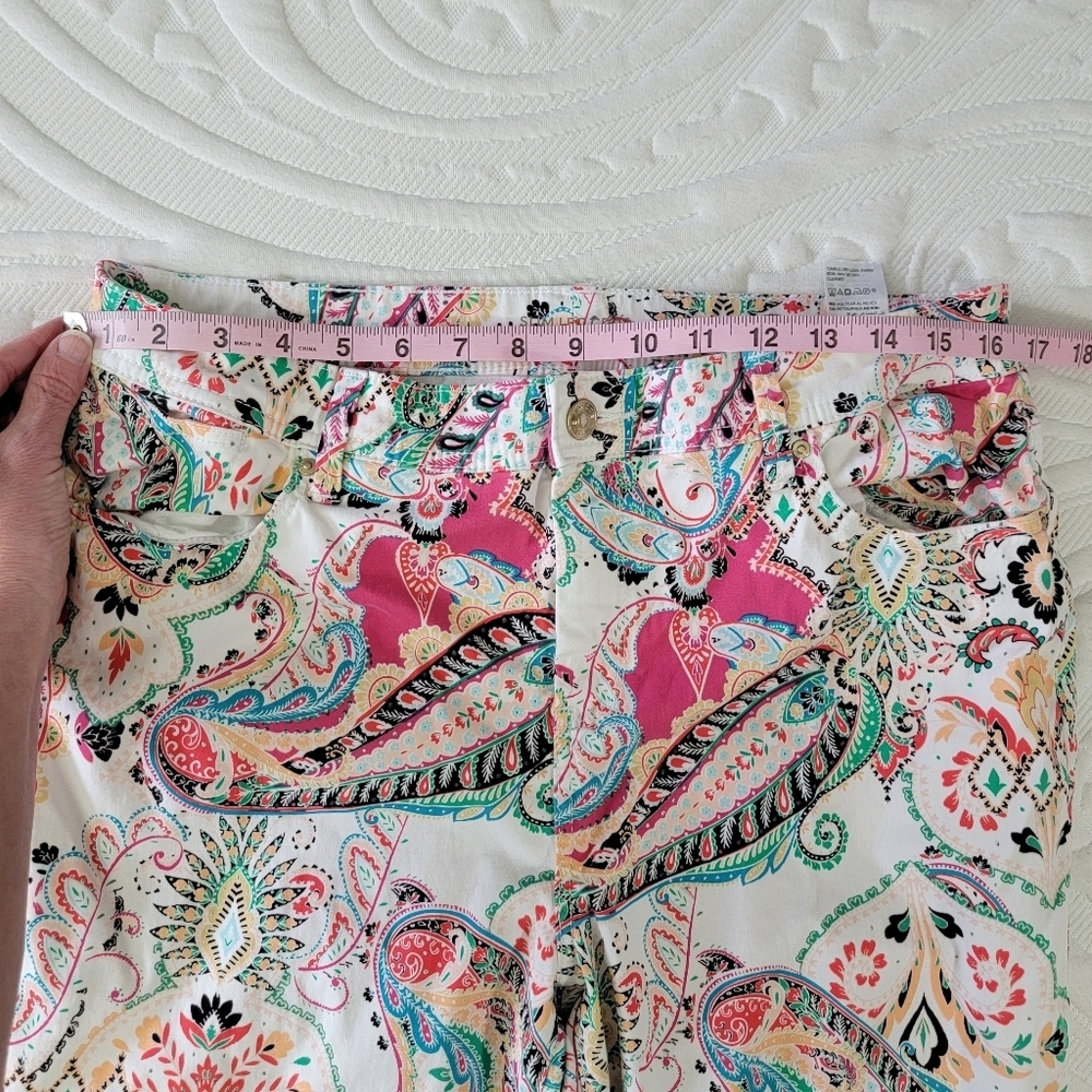 CHICO'S Slim Leg Crop Colorful Paisley Floral Print Flat Front Pants Size 12 - Picture 13 of 16
